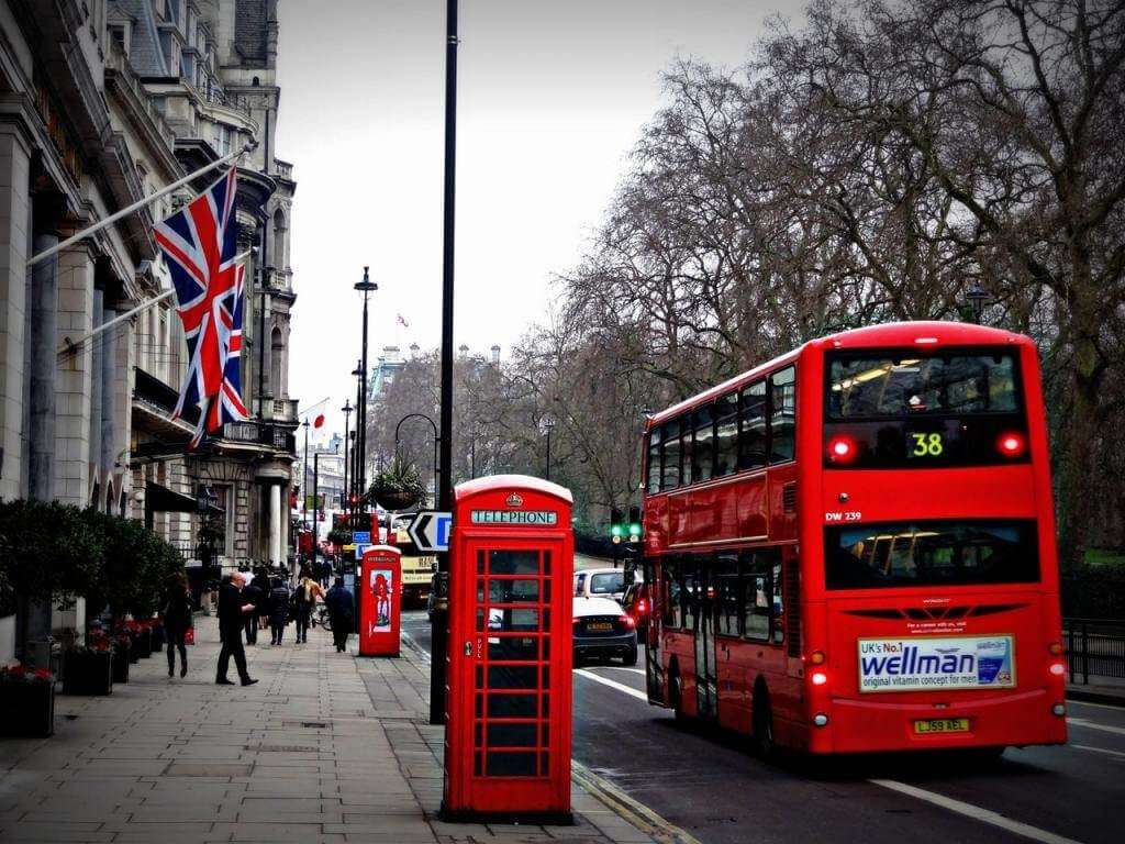 busses in london